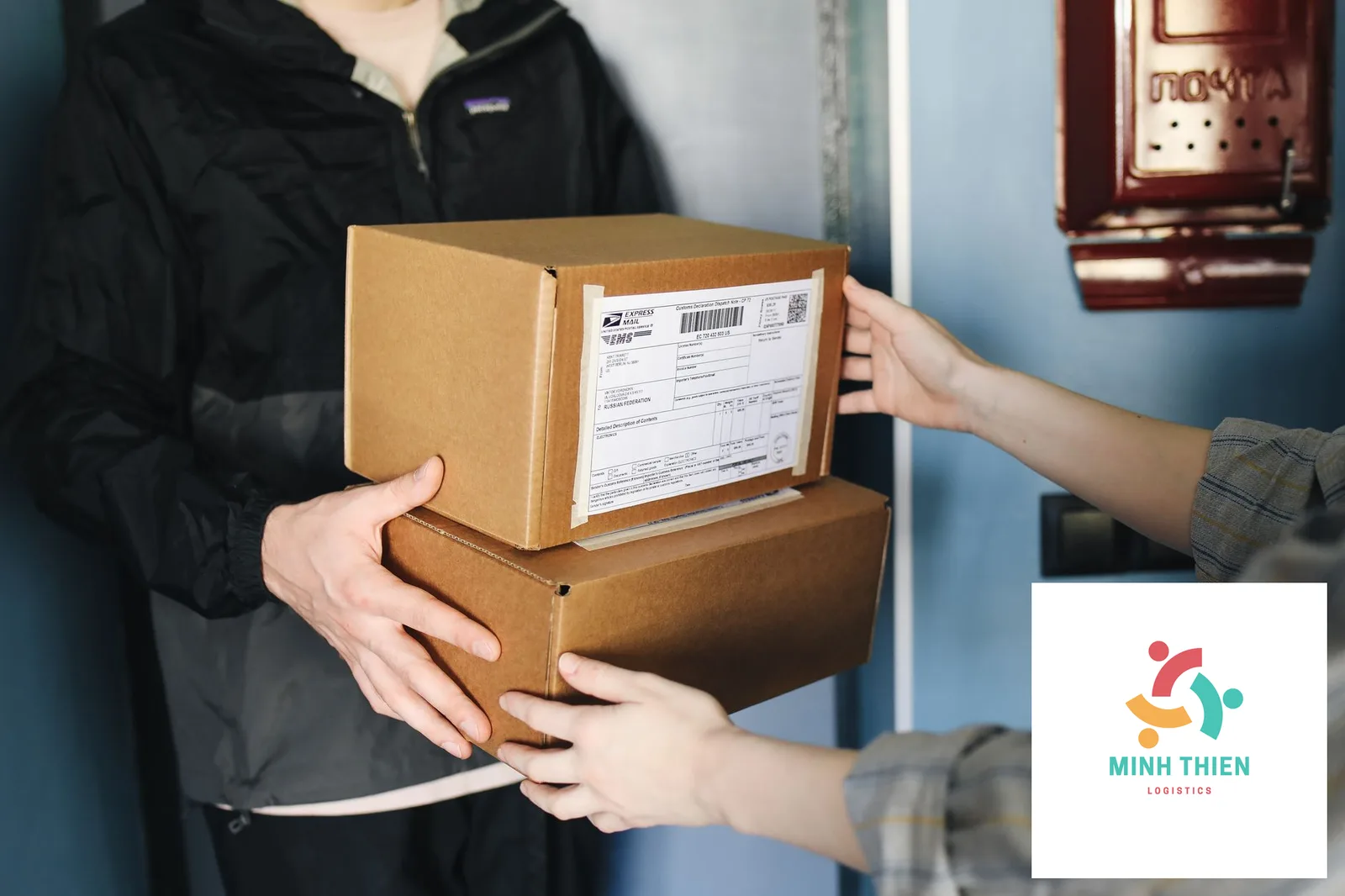 Gửi Hàng Xách Tay Đi Canada: Thủ Tục Hải Quan & Cách Tránh Bị Tịch Thu
